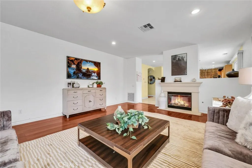 11913 Solitaire Court, Jurupa Valley, California 91752 home-pic-13